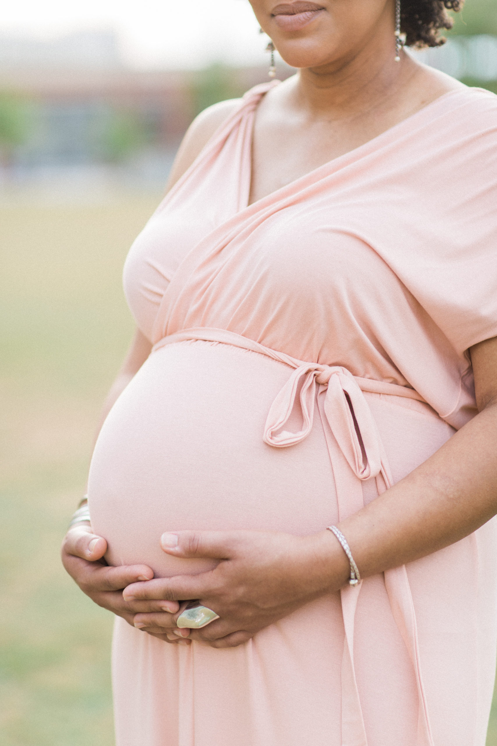 Ways to Chat with a Pregnant Lady Without Being Rude AF