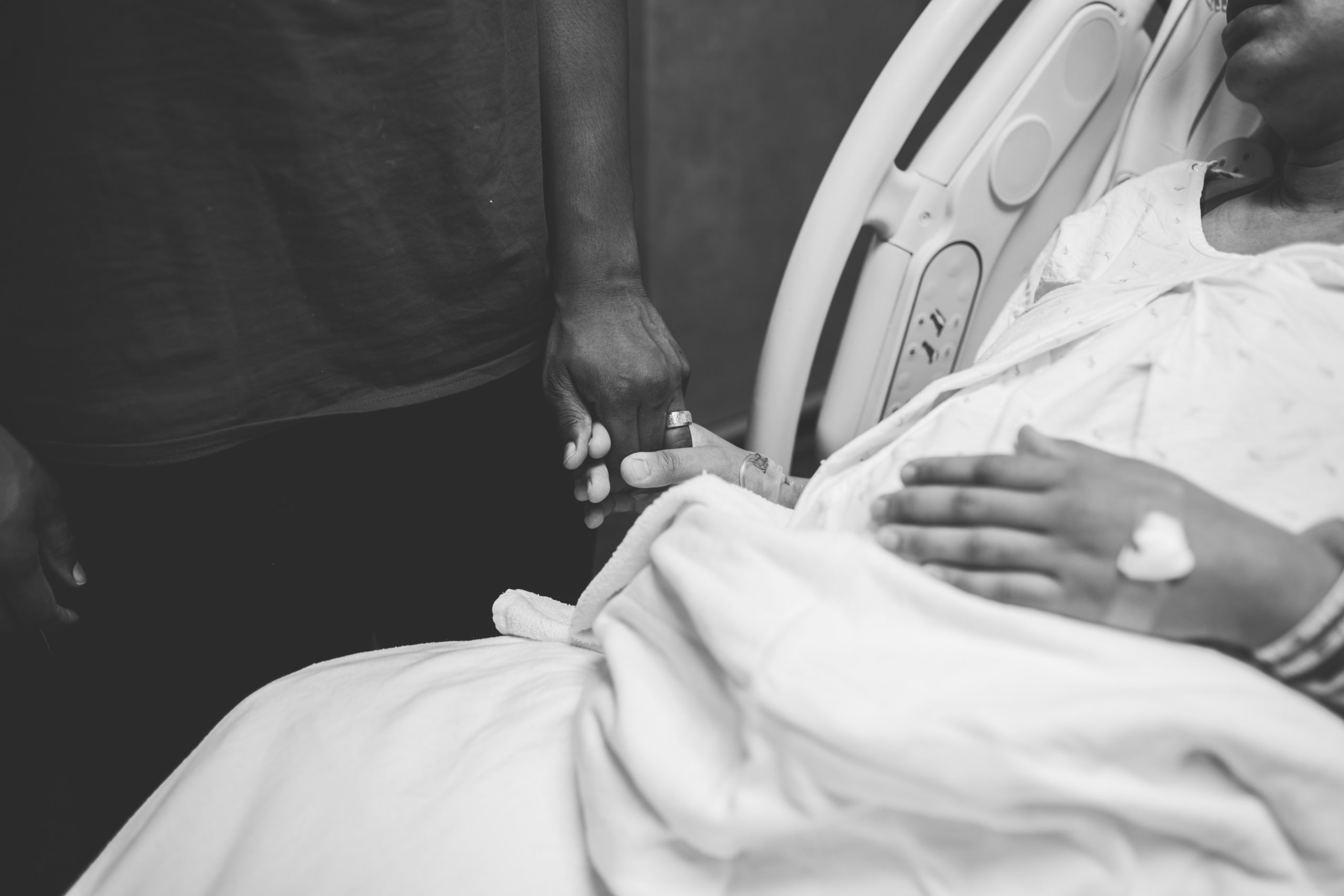 Reasons to Have a Birth Photog, Despite Having Your Camera Phone